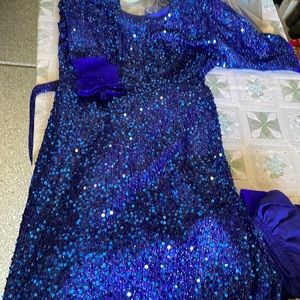 Royal blue sequence long dress for any size small medium or large party type